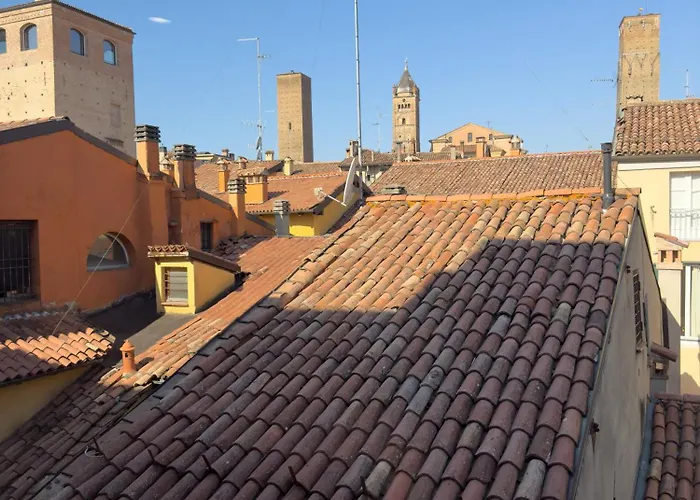 Realkasa Canonica Apartment Bologna