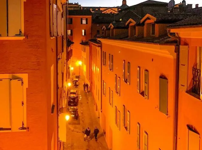 Realkasa Canonica Lejlighed Bologna