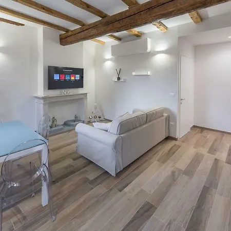 Realkasa Canonica * בולוניה